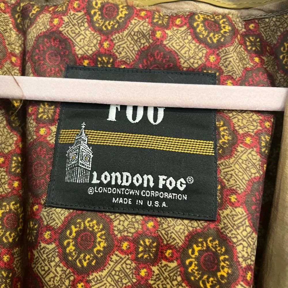 London Fog Vintage Golden Tan Thinsulate Quilted Lined Trench Coat Sz. 10 - Picture 4 of 10